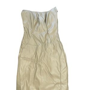 Elegant Beige Strapless Dress